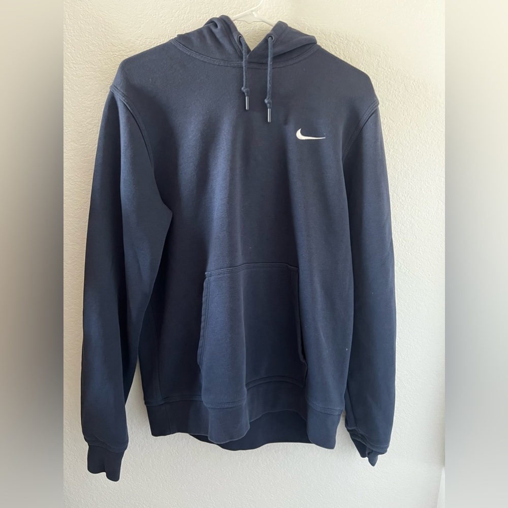 Nike men’s hoodie